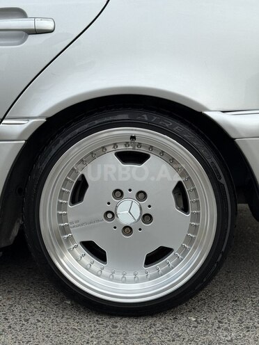 Mercedes C 240 1998, 293,000 km - 2.4 l - Bakı