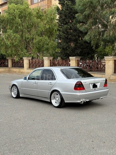 Mercedes C 240 1998, 293,000 km - 2.4 l - Bakı
