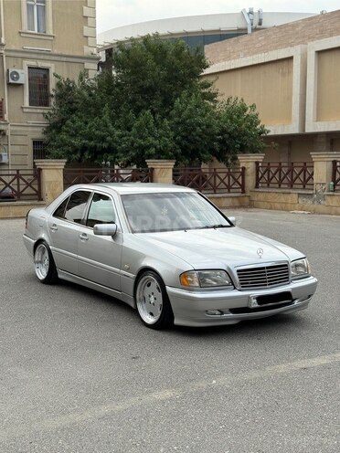 Mercedes C 240 1998, 293,000 km - 2.4 l - Bakı