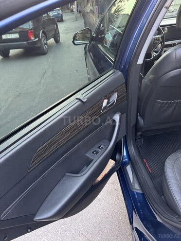 Hyundai Sonata 2014, 175,000 km - 2.4 l - Bakı