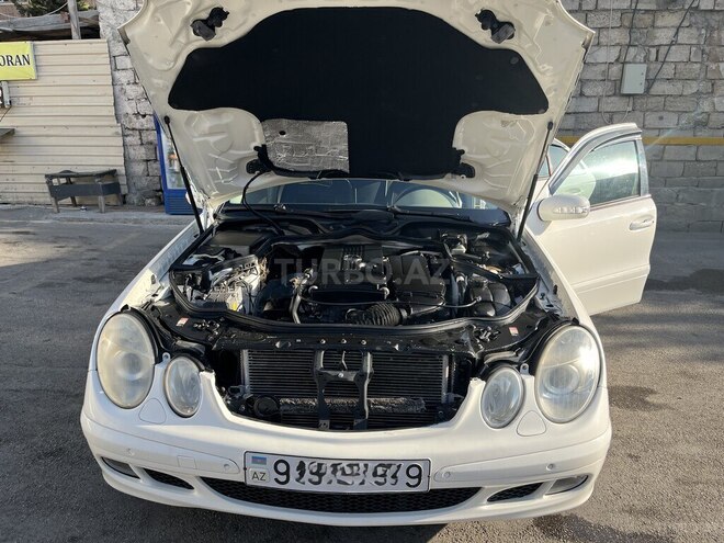 Mercedes E 180 2003, 395,000 km - 2.0 l - Bakı