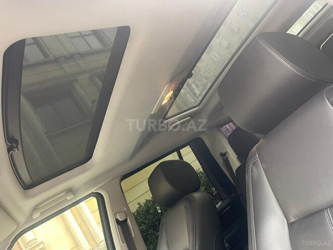 Land Rover Discovery 2015, 245,000 km - 3.0 l - Bakı