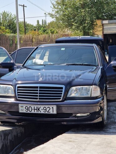 Mercedes C 200 1999, 666,630 km - 2.0 l - Beyləqan