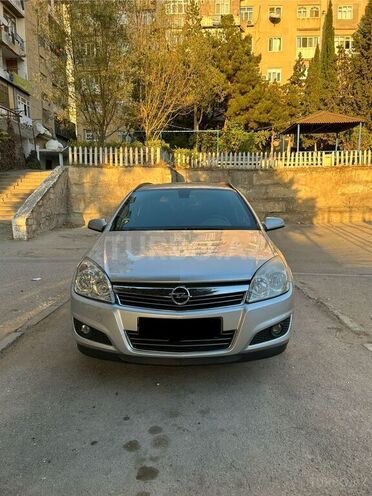 Opel Astra 2008, 174,600 km - 1.4 л - Bakı