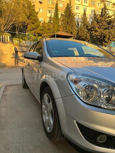 Opel Astra 2008, 174,600 km - 1.4 л - Bakı