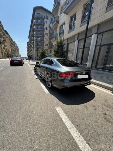 Audi A7 2014, 129,000 km - 3.0 l - Bakı
