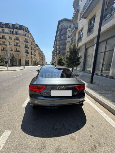 Audi A7 2014, 129,000 km - 3.0 l - Bakı