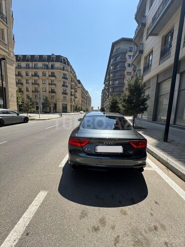 Audi A7 2014, 129,000 km - 3.0 l - Bakı