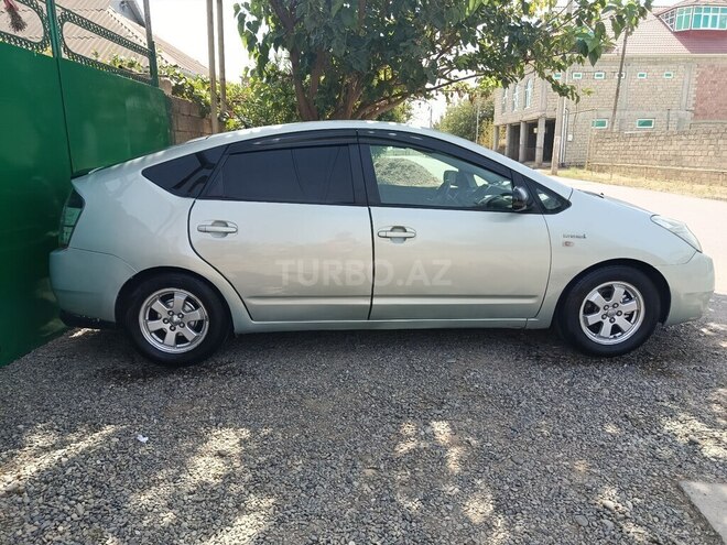 Toyota Prius 2006, 200,000 km - 1.5 л - Biləsuvar