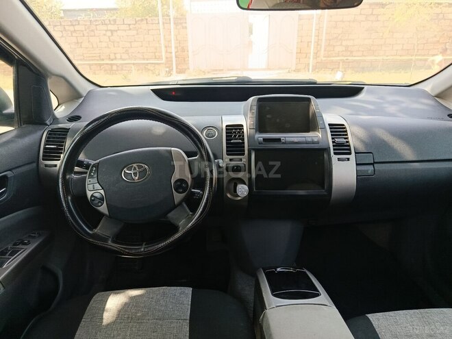Toyota Prius 2006, 200,000 km - 1.5 л - Biləsuvar