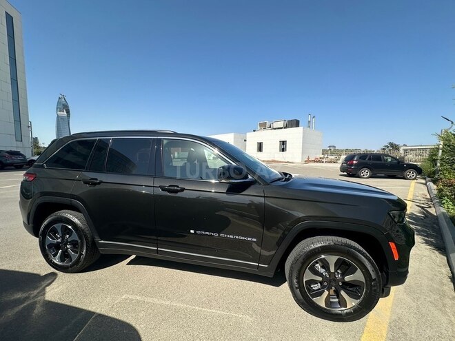 Jeep Grand Cherokee 2024, 23,000 km - 2.0 л - Bakı
