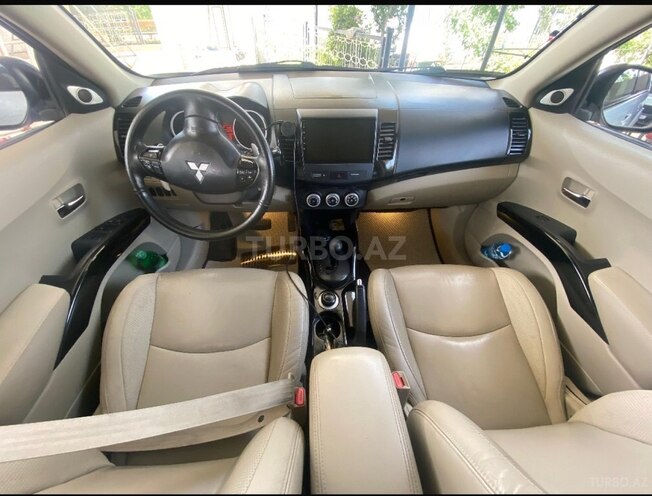 Mitsubishi Outlander 2008, 242,000 km - 3.0 l - Bakı