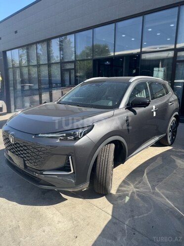 Changan CS 55 Plus 2025, 0 km - 1.5 l - Bakı