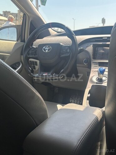 Toyota Prius 2013, 195,000 km - 1.8 l - Bakı