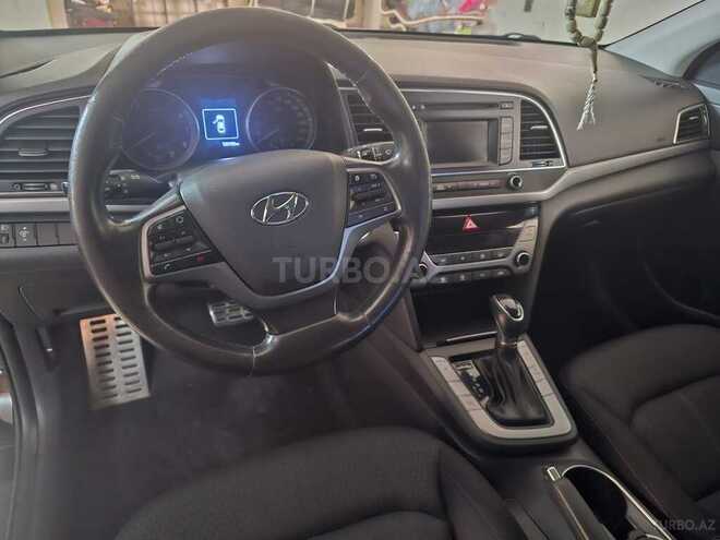 Hyundai Elantra 2018, 125,700 km - 2.0 л - Bakı