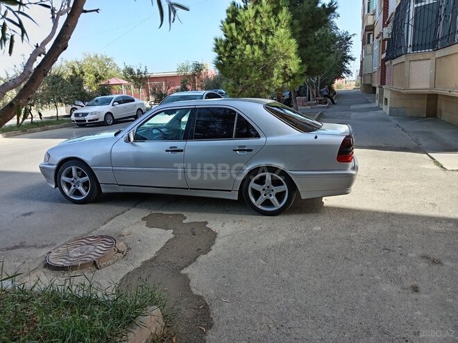 Mercedes C 180 1995, 254,438 km - 1.8 l - Bakı