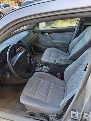 Mercedes C 180 1995, 254,438 km - 1.8 l - Bakı
