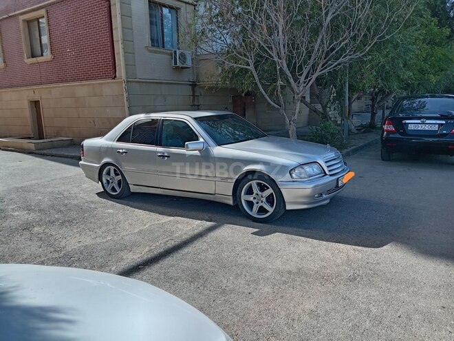 Mercedes C 180 1995, 254,438 km - 1.8 l - Bakı