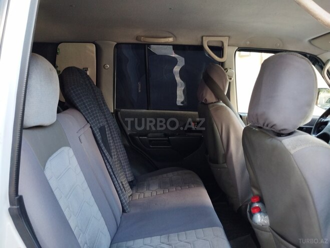 Mitsubishi Pajero io 2001, 551,000 km - 2.0 l - Bakı