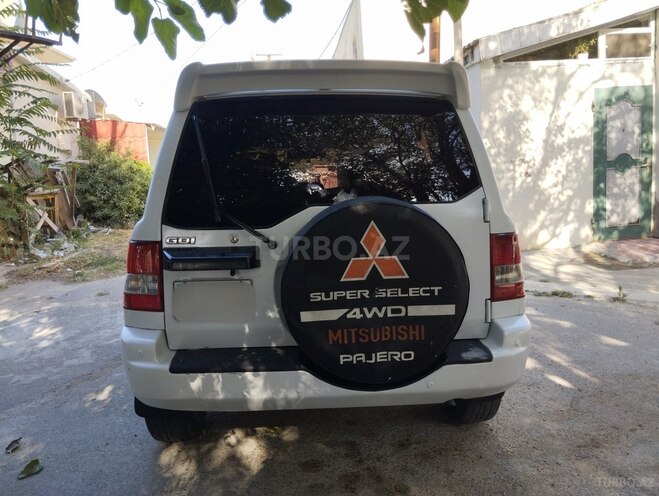 Mitsubishi Pajero io 2001, 551,000 km - 2.0 l - Bakı