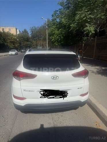 Hyundai Tucson 2015, 208,000 km - 1.7 l - Bakı
