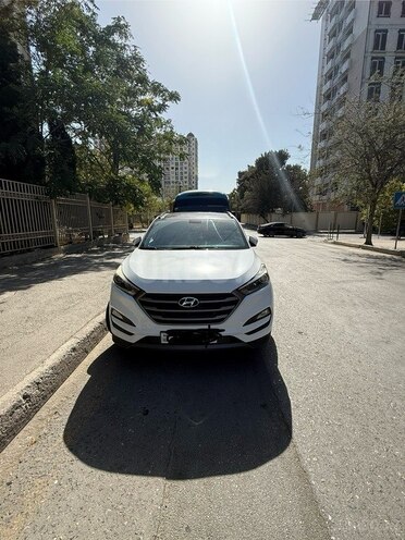 Hyundai Tucson 2015, 208,000 km - 1.7 l - Bakı