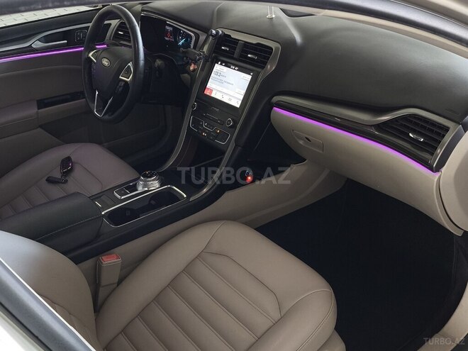 Ford Fusion (North America) 2019, 190,000 km - 1.5 l - Bakı