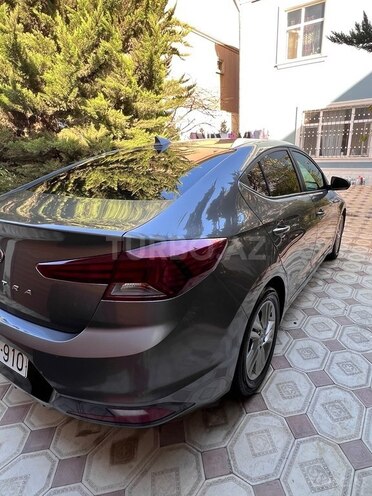 Hyundai Elantra 2019, 87,600 km - 2.0 l - Bakı