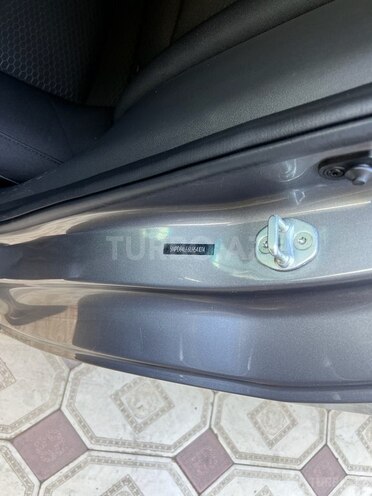 Hyundai Elantra 2019, 87,600 km - 2.0 l - Bakı