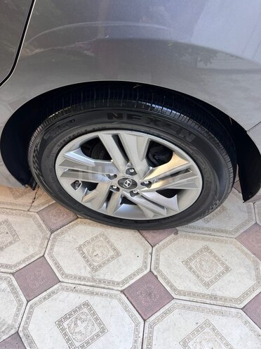 Hyundai Elantra 2019, 87,600 km - 2.0 l - Bakı