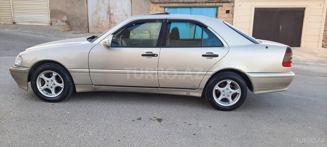 Mercedes C 200 1993, 320,000 km - 2.0 l - Bakı