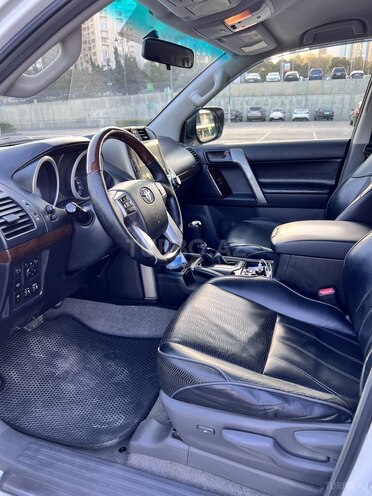 Toyota Land Cruiser Prado 2013, 234,000 km - 2.7 л - Bakı