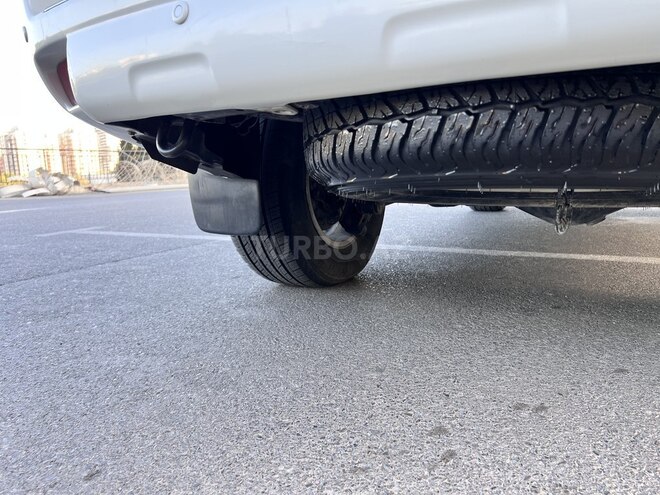 Toyota Land Cruiser Prado 2013, 234,000 km - 2.7 л - Bakı