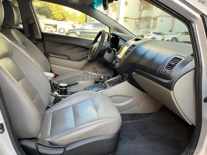 Kia Forte 2015, 220,480 km - 2.0 l - Bakı