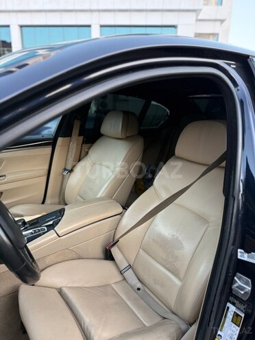 BMW 528 2013, 242,000 km - 2.0 l - Bakı