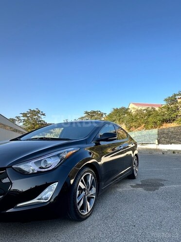 Hyundai Elantra 2015, 120,701 km - 1.8 l - Bakı