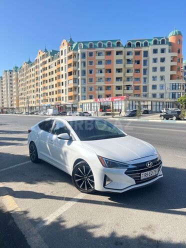 Hyundai Elantra 2019, 109,435 km - 2.0 l - Sumqayıt