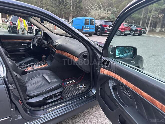 BMW 528 1996, 344,000 km - 2.8 l - Sumqayıt