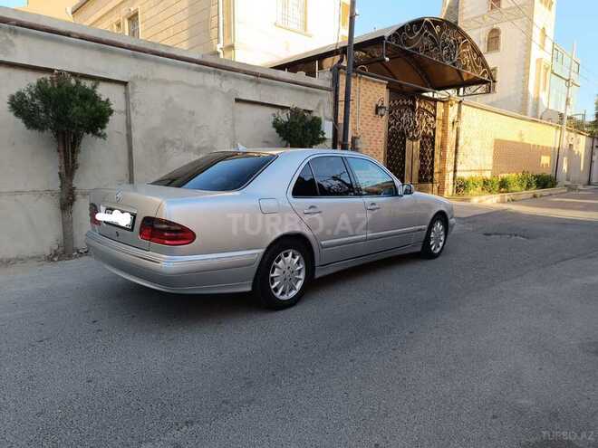 Mercedes E 220 2000, 444,465 km - 2.2 l - Bakı