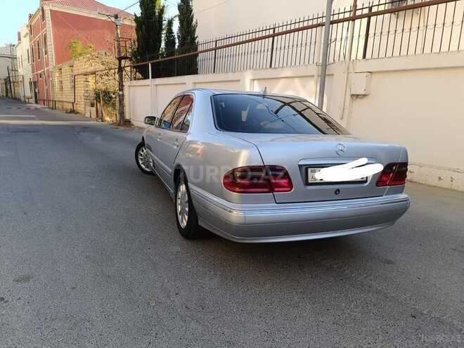 Mercedes E 220 2000, 444,465 km - 2.2 l - Bakı