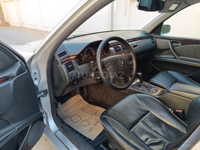 Mercedes E 220 2000, 444,465 km - 2.2 l - Bakı