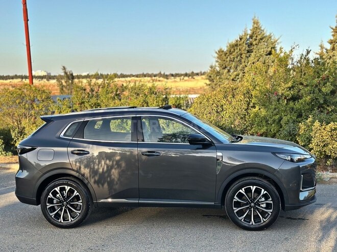 Changan CS 55 Plus 2025, 0 km - 1.5 l - Bakı