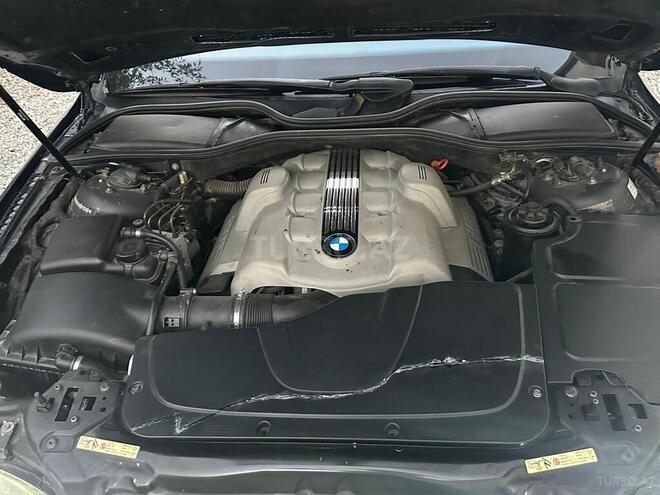 BMW 745 2004, 276,303 km - 4.4 l - Bakı