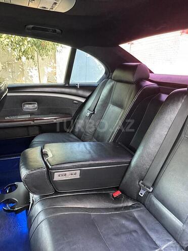 BMW 745 2004, 276,303 km - 4.4 l - Bakı