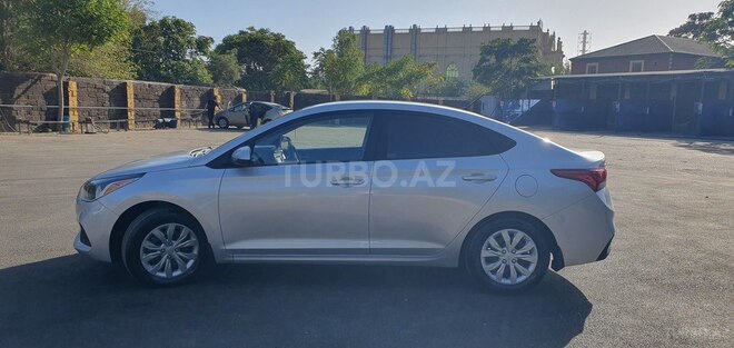 Hyundai Accent 2019, 120,701 km - 1.6 l - Bakı