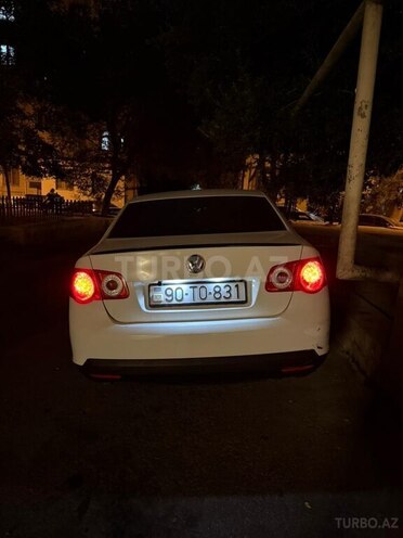 Volkswagen Jetta 2009, 420,000 km - 1.6 l - Bakı