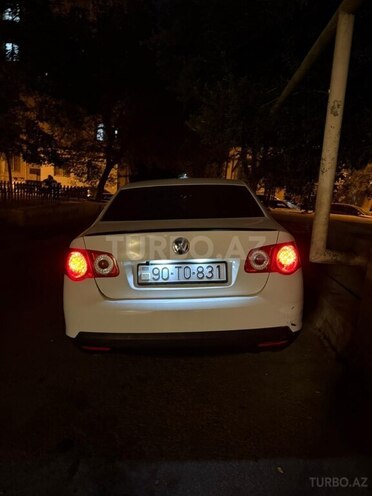 Volkswagen Jetta 2009, 420,000 km - 1.6 l - Bakı