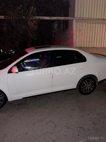 Volkswagen Jetta 2009, 420,000 km - 1.6 l - Bakı