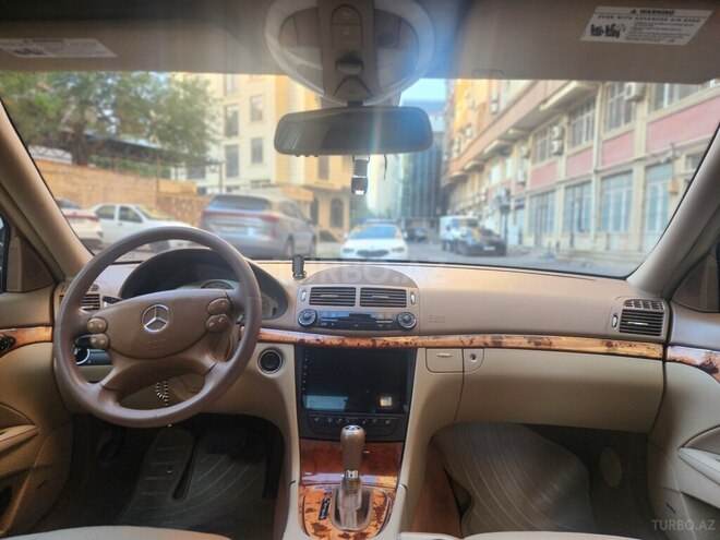 Mercedes E 350 2007, 305,000 km - 3.5 l - Bakı