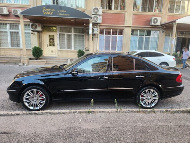 Mercedes E 350 2007, 305,000 km - 3.5 l - Bakı
